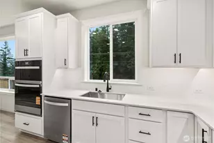 3999 Flat Top Dr, Bremerton, WA 98312 - Photo 11