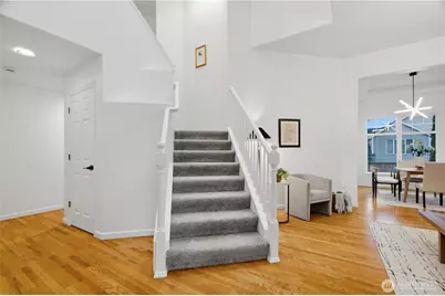 25024 SE 41st Drive, Sammamish, WA 98029 - Photo 3