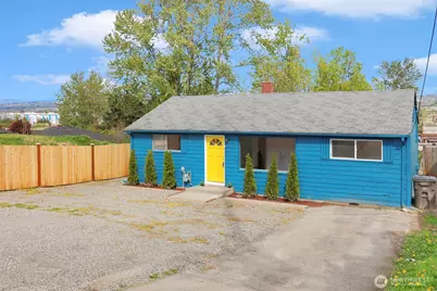 833 E Marine View Drive, Everett, WA 98201 - Photo 1