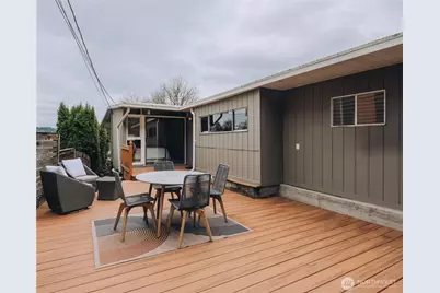 11323 Durland Place NE, Seattle, WA 98125 - Photo 29