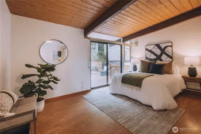 11323 Durland Place NE, Seattle, WA 98125 - Photo 13