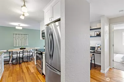 2625 13th Avenue W #302, Seattle, WA 98119 - Photo 13