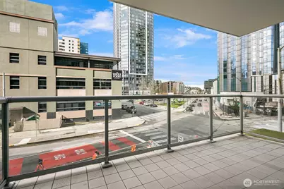583 Battery Street #206N, Seattle, WA 98121 - Photo 5
