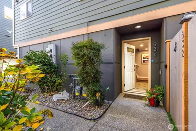932 N 96th Street, Seattle, WA 98103 - Photo 1
