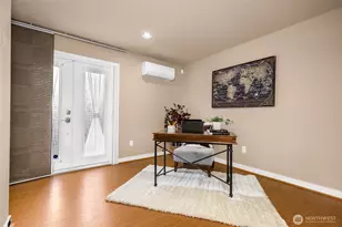 932 N 96th St, Seattle, WA 98103 - Photo 25