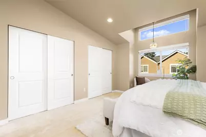 932 N 96th Street, Seattle, WA 98103 - Photo 17