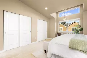 932 N 96th St, Seattle, WA 98103 - Photo 17