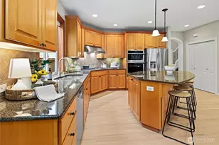 8115 NE 147th St, Kenmore, WA 98028 - Photo 11