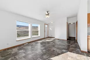 16161 N Wenas Rd, Selah, WA 98942 - Photo 7