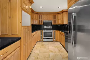 1211 121st Ave SE, Lake Stevens, WA 98258 - Photo 5