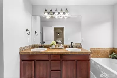 3815 Southlake Drive SE, Lacey, WA 98503 - Photo 25