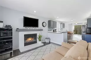 13701 SE 275th Pl, Kent, WA 98042 - Photo 7