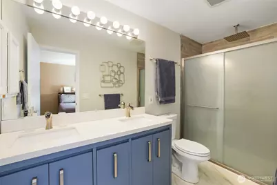 13701 SE 275th Place, Kent, WA 98042 - Photo 17