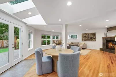 2419 233rd Place NE, Sammamish, WA 98074 - Photo 13