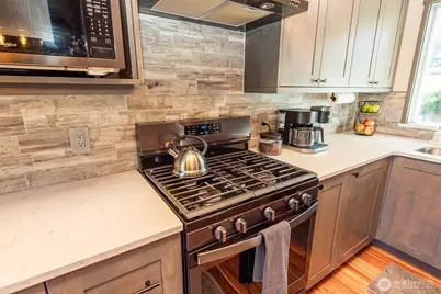 1733 E Woodhaven, Port Angeles, WA 98362 - Photo 17