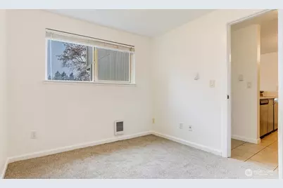 31003 14th Avenue S #D 13, Federal Way, WA 98003 - Photo 17