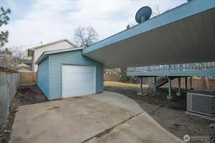 3421 S Myrtle St, Spokane, WA 99223 - Photo 3