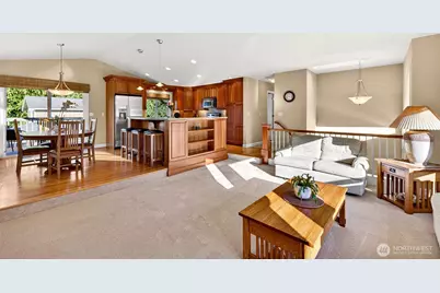 13603 179th Avenue NE, Redmond, WA 98052 - Photo 5