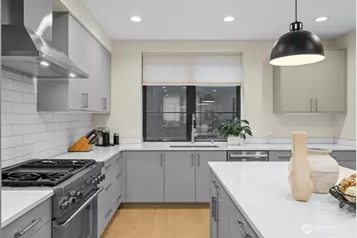 11223 NE 13th Lane, Bellevue, WA 98004 - Photo 11