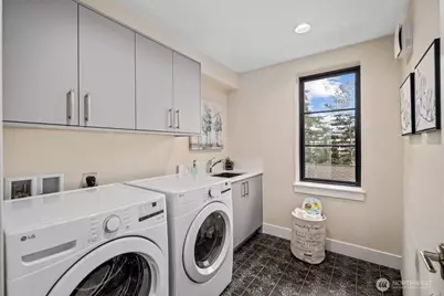 11223 NE 13th Lane, Bellevue, WA 98004 - Photo 33