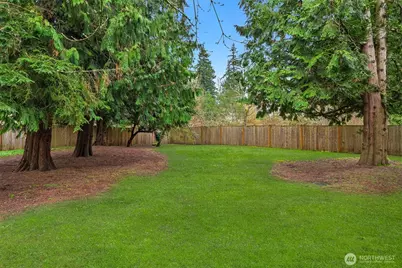 9726 Slater Avenue NE, Kirkland, WA 98033 - Photo 31