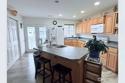 402 Jackson Street, Ryderwood, WA 98581 - Photo 5