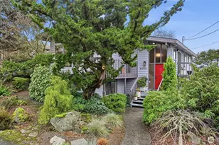 9753 61st Ave S, Seattle, WA 98118 - Photo 29