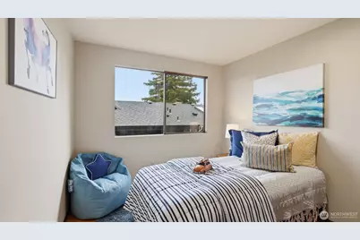 9753 61st Avenue S, Seattle, WA 98118 - Photo 19