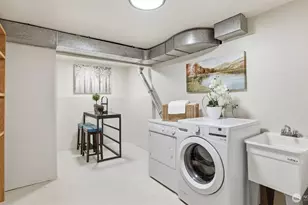 9753 61st Ave S, Seattle, WA 98118 - Photo 23