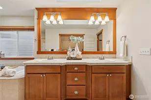 8827 NE 148th Pl, Kenmore, WA 98028 - Photo 19