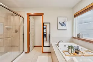 8827 NE 148th Pl, Kenmore, WA 98028 - Photo 27