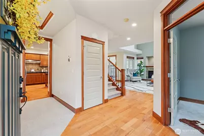 8827 NE 148th Place, Kenmore, WA 98028 - Photo 5