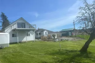 22556 Franklin Rd, Mount Vernon, WA 98273 - Photo 19
