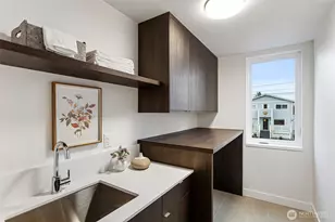 7336 27th Ave NW, Seattle, WA 98117 - Photo 11