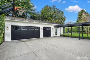 1403 Shenandoah Dr E, Seattle, WA 98112 - Photo 33