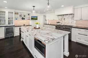 1403 Shenandoah Dr E, Seattle, WA 98112 - Photo 9