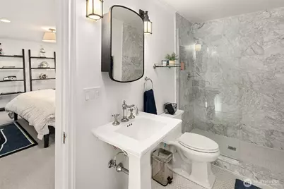 1403 Shenandoah Drive E, Seattle, WA 98112 - Photo 15