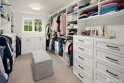 1403 Shenandoah Drive E, Seattle, WA 98112 - Photo 13