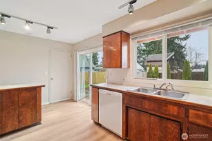 22404 58th Ave W, Mountlake Terrace, WA 98043 - Photo 11