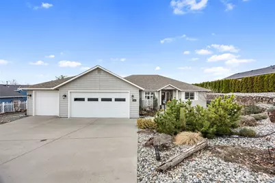 2302 Canyon Hills Drive, East Wenatchee, WA 98802 - Photo 3