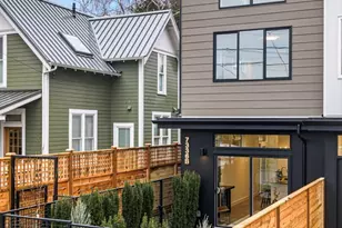 7336 27th Ave NW, Seattle, WA 98117 - Photo 3