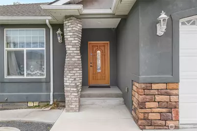 26 Ginkgo Street S, Soap Lake, WA 98851 - Photo 5