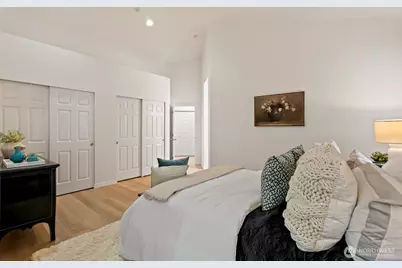 18560 NE 57th Street, Redmond, WA 98052 - Photo 15