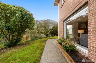 3112 W Mansell St, Seattle, WA 98199 - Photo 29