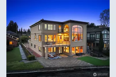 4701 NE Shore Place, Lake Forest Park, WA 98155 - Photo 3