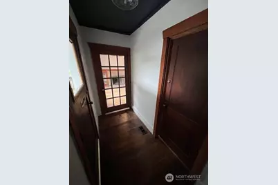 1104 S Prospect Street, Tacoma, WA 98405 - Photo 3