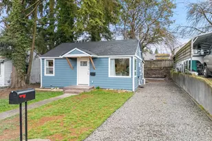 4110 W J St, Bremerton, WA 98312 - Photo 3
