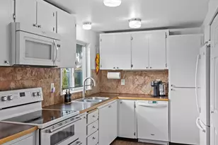 6200 84th Pl NE, Marysville, WA 98270 - Photo 13