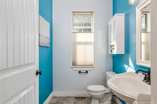 2671 Wilson St, Port Townsend, WA 98368 - Photo 15