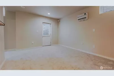 1421 S 45th, Tacoma, WA 98418 - Photo 21